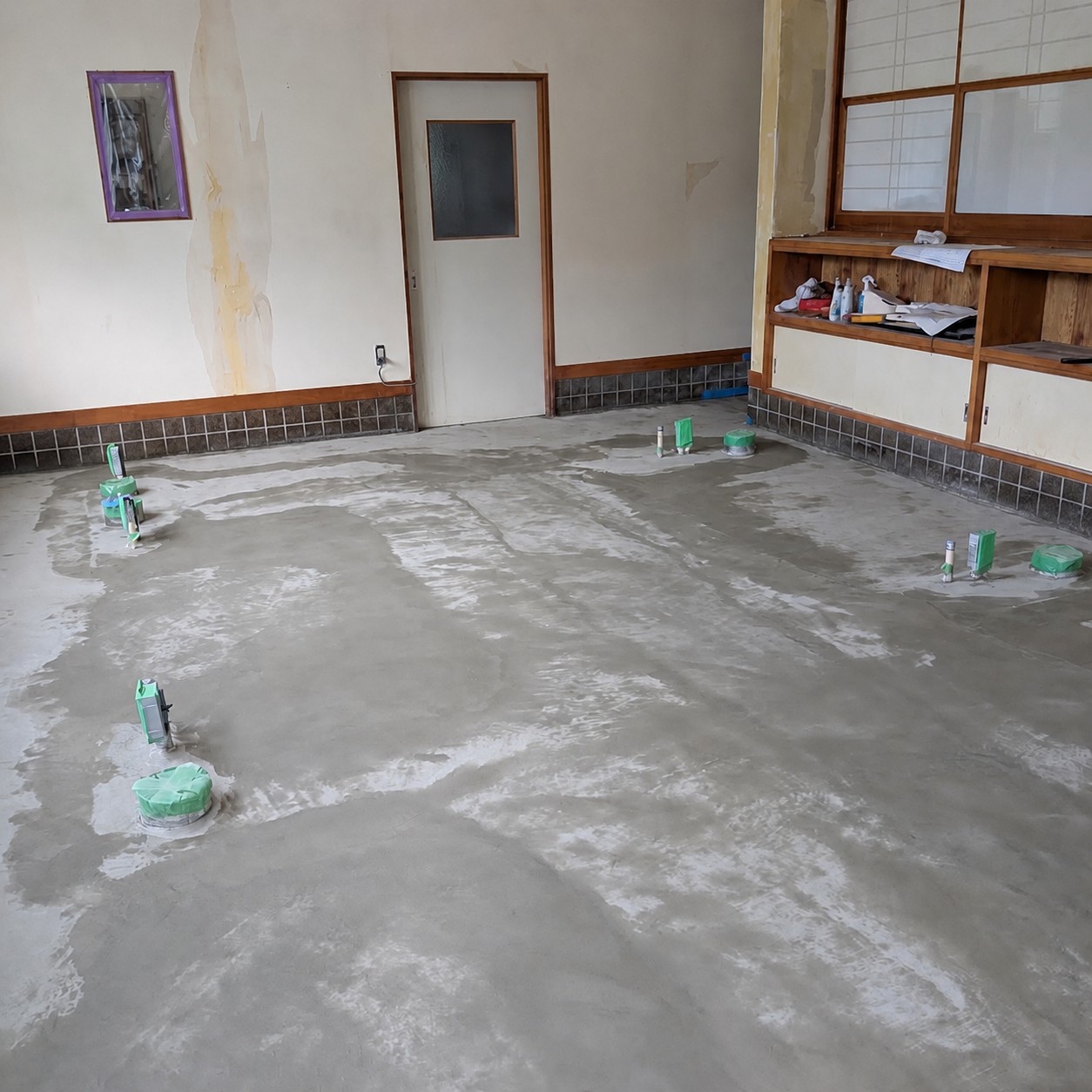店舗リフォーム工事中の様子 1